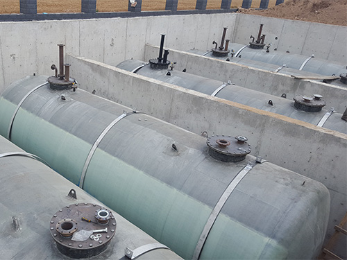 <strong><font color='1241FF'>湖北龙康环保双层油罐</font></strong>