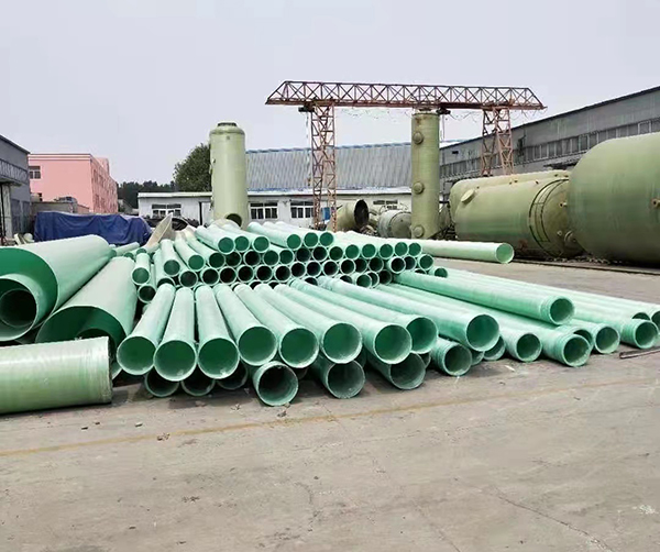 <strong><font color='3503FF'>玻璃钢夹砂管在多种环境下展现出的优点</font></strong>